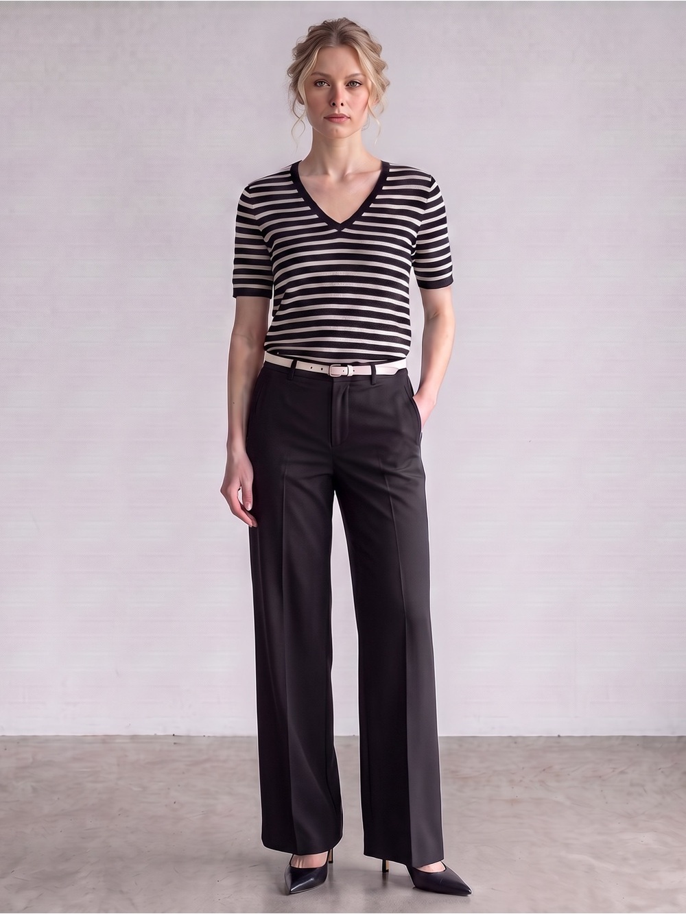 Giorgio Armani Designer Women’s Size 14 Tall Black Flat Front Trousers Pants